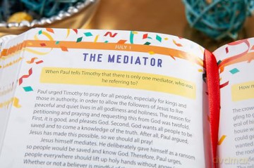 Bible Trivia 365 Daily Devotional [KSIĄŻKA]