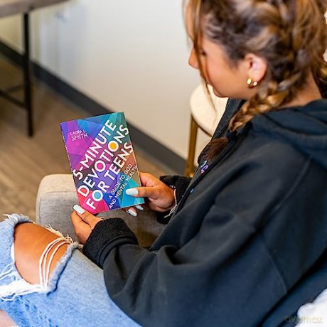 5-Minute Devotions For Teens - Smith Laura L. [KSIĄŻKA]