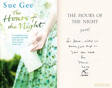 Hours Of The Night - Sue Gee [KSIĄŻKA]