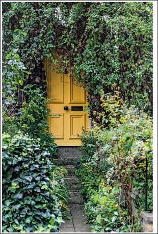 33 Walks In London The You Must Not Mis [KSIĄŻKA]