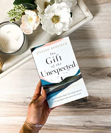 Gift Of The Unexpected - Jillian Benfield [KSIĄŻKA]