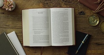 Esv Daily Reading Bible A Guided Journe [KSIĄŻKA]