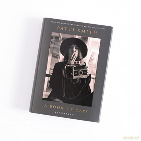 Book Of Days - Patti Smith [KSIĄŻKA]