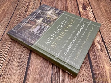 Apologetics At The Cross - Allen Chatraw [KSIĄŻKA]