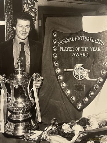 Born To Be A Footballer - Liam Brady [KSIĄŻKA]