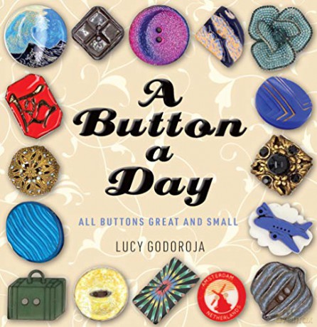 Button A Day - Lucy Godoroja [KSIĄŻKA]
