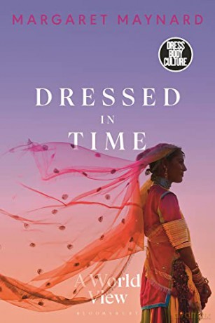 Dressed In Time - Margaret Maynard [KSIĄŻKA]