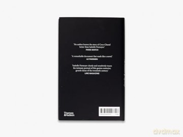 Coco Chanel: An Essence Of Mystery - Isabelle Fiemeyer [KSIĄŻKA]