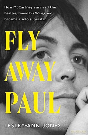 Fly Away Paul - Lesley-Ann Jones [KSIĄŻKA]