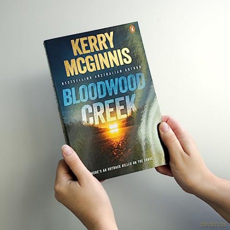Bloodwood Creek - Kerry Mcginnis [KSIĄŻKA]