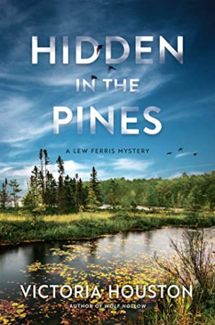 Hidden In The Pines [KSIĄŻKA]