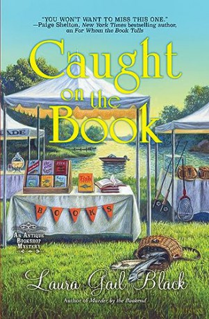 Caught On The Book - Laura Gail Black [KSIĄŻKA]