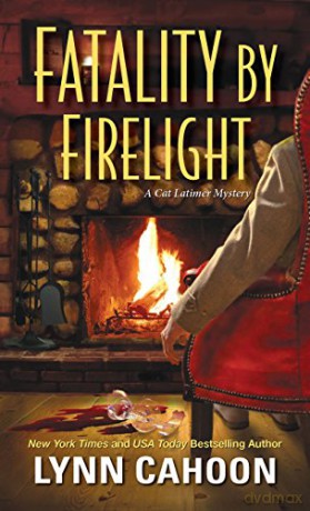 Fatality By Firelight - Lynn Cahoon [KSIĄŻKA]