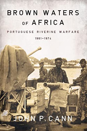 Brown Waters Of Africa - Jp Cann [KSIĄŻKA]
