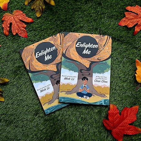 Enlighten Me A Graphic Novel - Minh L [KSIĄŻKA]