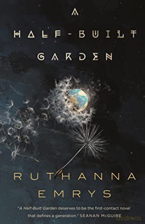 Half Built Garden - Ruthanna Emrys [KSIĄŻKA]