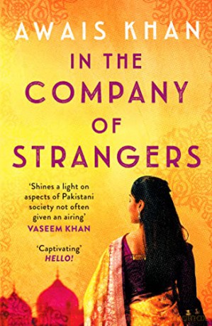 In The Company Of Strangers - Awais Khan [KSIĄŻKA]