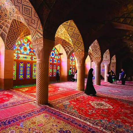 Iranian Architecture - Sohrab Sardashti [KSIĄŻKA]