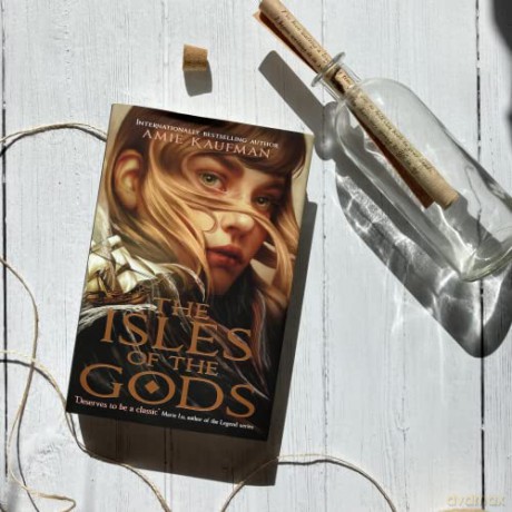 Isles Of The Gods - Amie Kaufman [KSIĄŻKA]