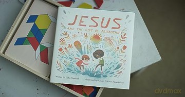 Jesus And The Gift Of Friendship - Trilla Newbell [KSIĄŻKA]