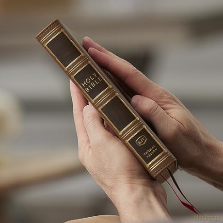 Kjv Compact Centercolumn Reference Bible [KSIĄŻKA]