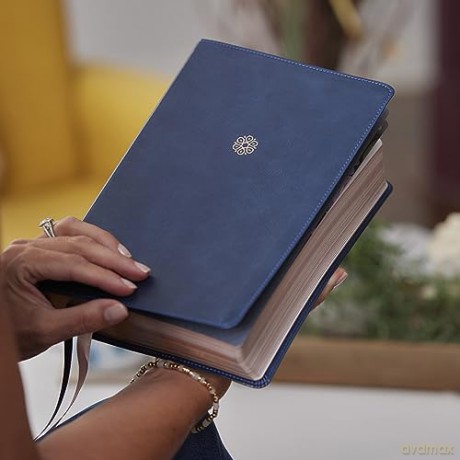 Kjv The Womans Study Bible Leathersoft B [KSIĄŻKA]