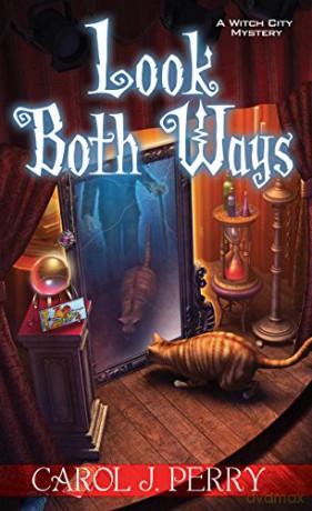 Look Both Ways - Perry Carol J. [KSIĄŻKA]