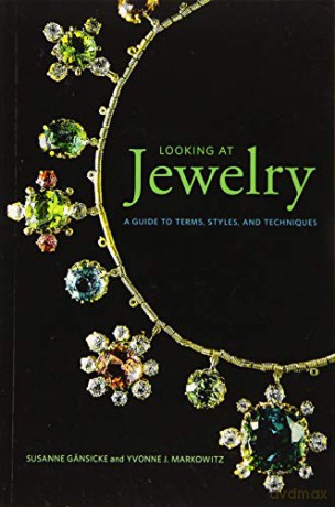 Looking At Jewelry - Susanne G Nsicke [KSIĄŻKA]