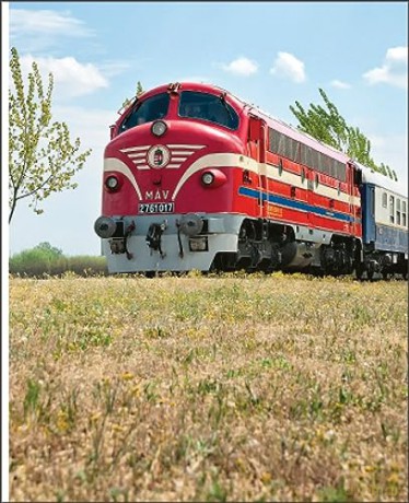 Luxury Trains - Simon Bertrand [KSIĄŻKA]