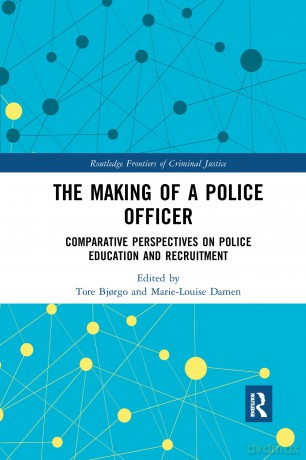 Making Of A Police Officer - Tore Bj Rgo [KSIĄŻKA]