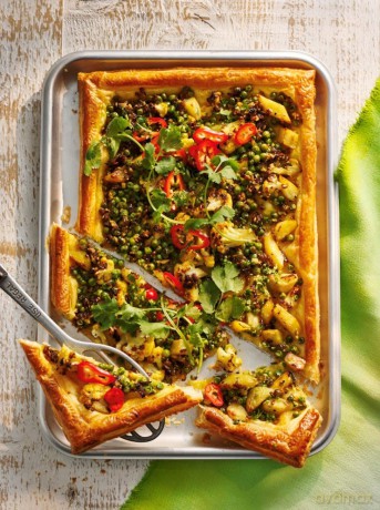 Meat Free Mowgli - Nisha Katona [KSIĄŻKA]