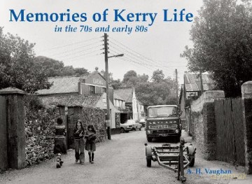 Memories Of Kerry Life In The 70s/80s [KSIĄŻKA]