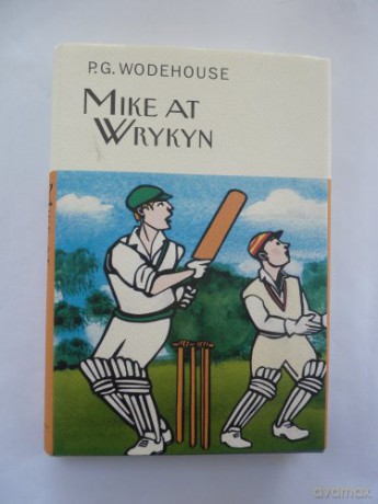 Mike At Wrykyn - P G Wodehouse [KSIĄŻKA]