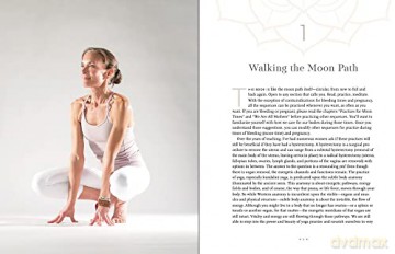 Moon Path Yoga - Sierra Hollister [KSIĄŻKA]