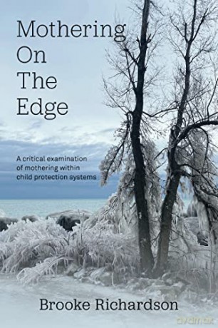 Mothering On The Edge - Brooke Richardson [KSIĄŻKA]