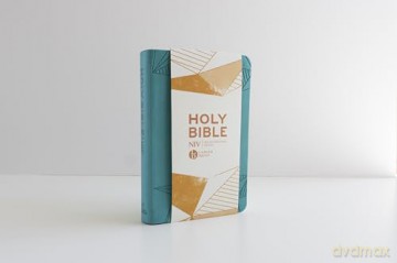 Niv Larger Print Personal Gift Edit - New International Ve [KSIĄŻKA]