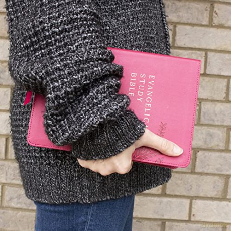Nkjv Evangelical Study Bible Leathersoft [KSIĄŻKA]