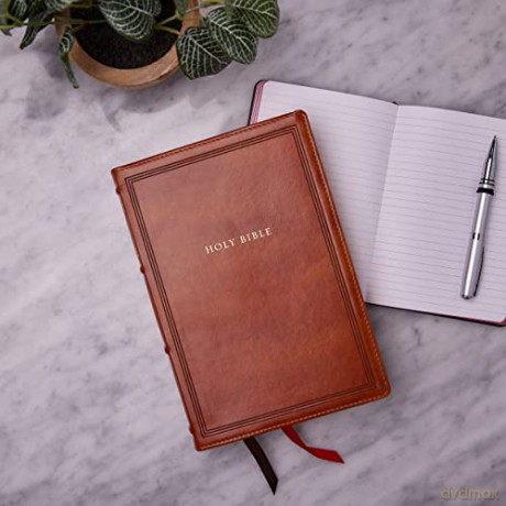 Nkjv Widemargin Reference Bible Sovereig [KSIĄŻKA]
