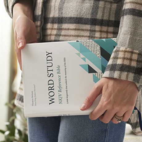 Nkjv Word Study Reference Hb [KSIĄŻKA]