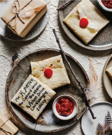 Official Harry Potter Cookbook - Joanna Farrow [KSIĄŻKA]