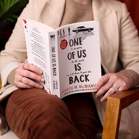 One Of Us Is Back - Karen M. Mcmanus [KSIĄŻKA]