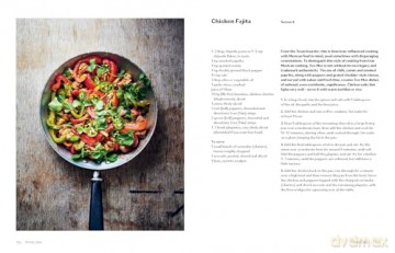 One Pan Chicken - Claire Thomson [KSIĄŻKA]