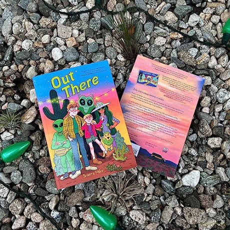 Out There A Graphic Novel - Seaerra Miller [KSIĄŻKA]