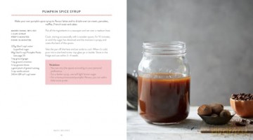 Pumpkin Spice Cookbook - Heather Thomas [KSIĄŻKA]