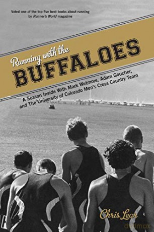Running With The Buffaloes A - Chris Lear [KSIĄŻKA]