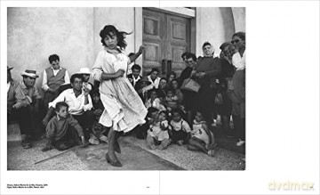 Sabine Weiss The Poetry Of The Instant - Weiss. Sabine [KSIĄŻKA]