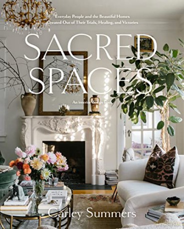 Sacred Spaces - Carley Summers [KSIĄŻKA]