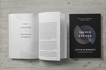 Sacred Strides The Journey To Belovednes - Justin Mcroberts [KSIĄŻKA]