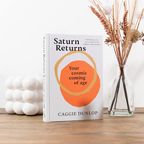 Saturn Returns - Caggie Dunlop [KSIĄŻKA]