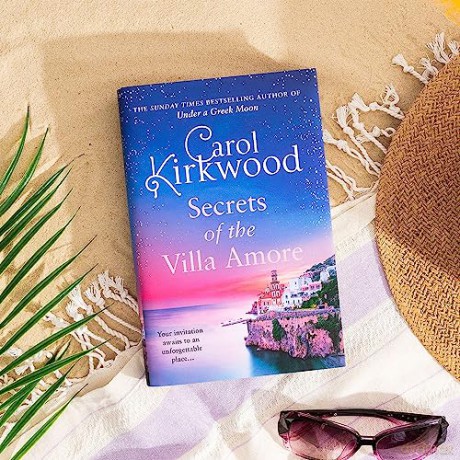 Secrets Of The Villa Amore - Carol Kirkwood [KSIĄŻKA]
